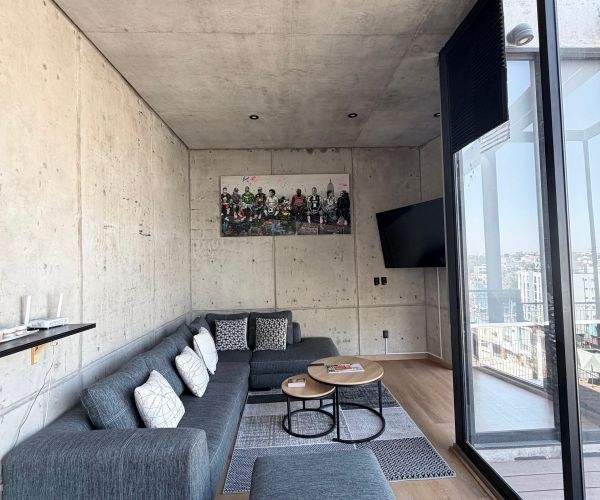 Lindo penthouse de renta de corta estancia - 0